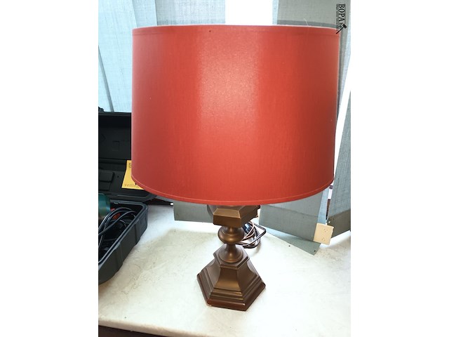 Lot 70 - lampedair in koper. 2 stuks - afbeelding 4 van  5