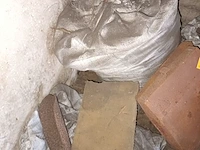 Lot 71 - kolen en scheppen - afbeelding 2 van  3