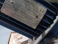 Lot 71 - semi-automatische metaalbandzaagmachine - afbeelding 6 van  9
