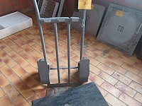 Lot 71 - steekwagen en meubelkar - afbeelding 1 van  5