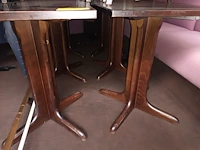 Lot 71 - tafel met houten voet. 13 stuks - afbeelding 5 van  5
