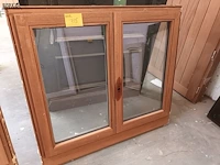 Lot 715 - houten raam. 2 stuks - afbeelding 3 van  3