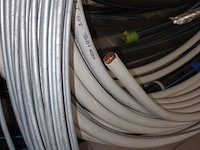 Lot 72 - buizen en kabel - afbeelding 4 van  5