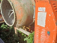 Lot 72 - sirl betonmolen - afbeelding 5 van  5