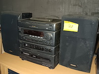 Lot 72 - stereoketen awa - afbeelding 1 van  2