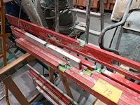 Lot 72 - waterpas. 7 stuks - afbeelding 1 van  3