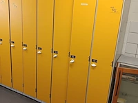 Lot 721 - locker kasten - afbeelding 1 van  2