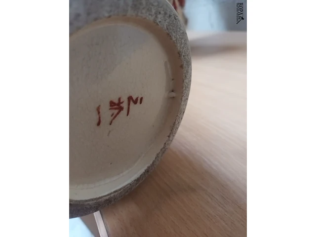 Lot 73 - koppel japanse vazen - afbeelding 5 van  6