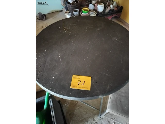 Lot 73 - party tafel en barstoel - afbeelding 2 van  2