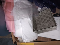 Lot 73 - winkelbenodigdheden - afbeelding 2 van  5