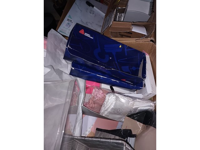 Lot 73 - winkelbenodigdheden - afbeelding 3 van  5