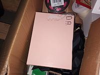 Lot 73 - winkelbenodigdheden - afbeelding 5 van  5