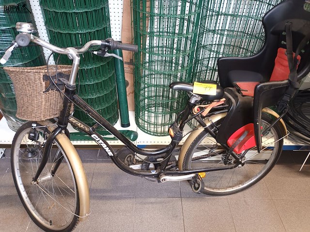 Lot 74 - damesfiets gitane - afbeelding 1 van  4