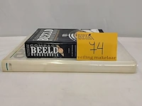 Lot 74 - lot boeken, beeldwoordenboek, 2 stuks - afbeelding 1 van  1