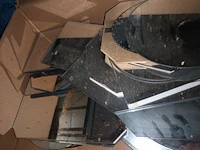 Lot 74 - onderzet spiegels - afbeelding 2 van  3