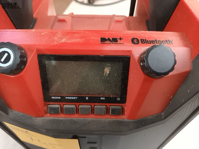 Lot 745 - werfradio hilti - afbeelding 4 van  5
