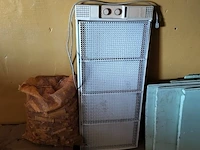 Lot 75 - isolatie en verwarming - afbeelding 2 van  3