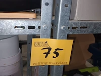 Lot 75 - metalen rek. 2 stuks - afbeelding 3 van  3