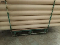 Lot 751 - metalen transportkar met inhoud - afbeelding 3 van  3