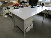 Lot 754 - bureau - afbeelding 1 van  4