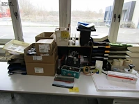 Lot 756 - kantoormateriaal - afbeelding 1 van  7
