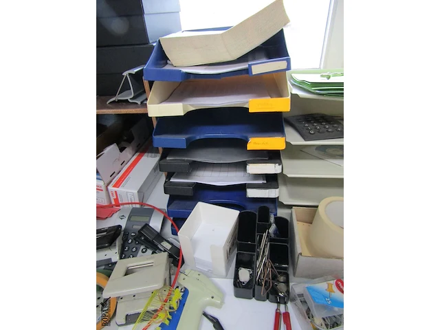 Lot 756 - kantoormateriaal - afbeelding 6 van  7