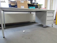 Lot 757 - bureau - afbeelding 5 van  5