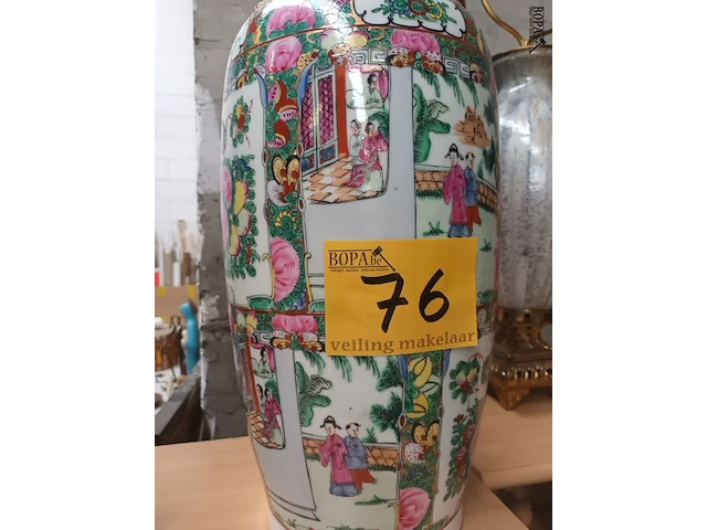 Lot 76 - chinese vaas - afbeelding 6 van  6