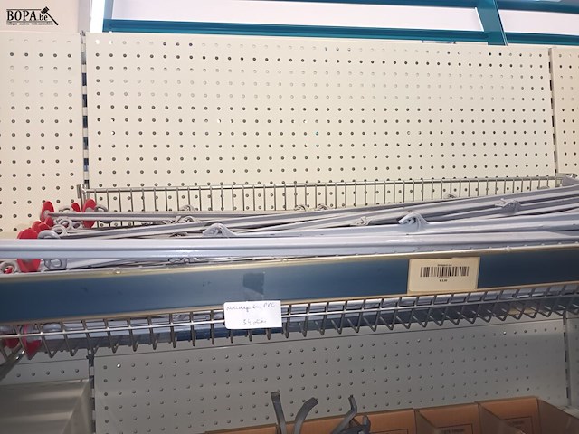 Lot 76 - diversen voor landbouw. inhoud rek - afbeelding 5 van  12