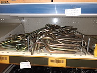 Lot 76 - diversen voor landbouw. inhoud rek - afbeelding 7 van  12