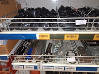 Lot 76 - diversen voor landbouw. inhoud rek - afbeelding 9 van  12