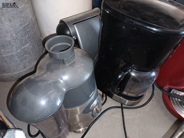 Lot 76 - keuken elektro. 6 stuks - afbeelding 3 van  4