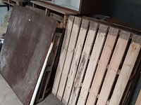 Lot 76 - lot brandhout - afbeelding 1 van  1