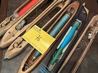 Lot 76 - schietspoelen textiel - weverij, 6 stuks - afbeelding 1 van  1