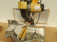 Lot 765 - afkortzaagmachine dewalt - afbeelding 3 van  5