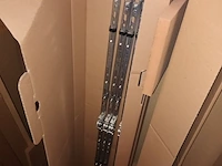 Lot 767 - vergrendeling voor ramen en deuren - afbeelding 2 van  9