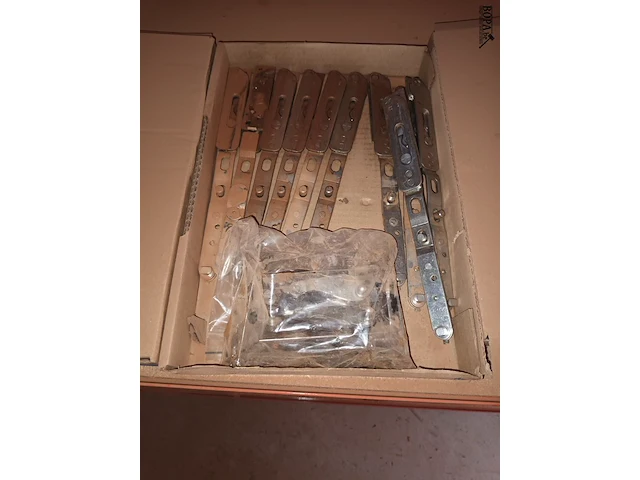 Lot 769 - vergrendeling voor ramen en deuren - afbeelding 5 van  5