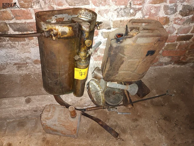 Lot 77 - brocante. 5 stuks - afbeelding 1 van  4