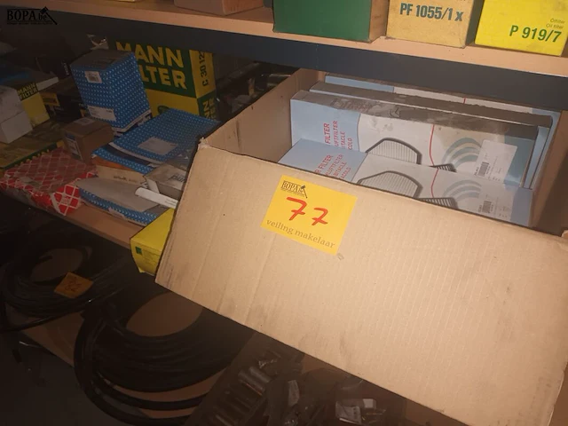 Lot 77 - cabine luchtfilters - afbeelding 1 van  5