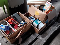 Lot 77 - diversen - afbeelding 1 van  4