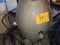 Lot 77 - lay-z-spa chauffage bestway - afbeelding 1 van  3