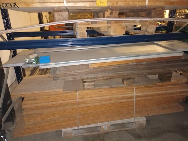 Lot 77 - lot osb en gyproc - afbeelding 2 van  4