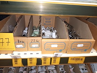 Lot 77 - materiaal voor elektrische installaties - afbeelding 8 van  11