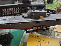 Lot 77 - unieke militaire diorama's handgemaakt 3 stuks en boten - afbeelding 5 van  12