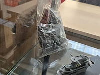Lot 77 - unieke militaire diorama's handgemaakt 3 stuks en boten - afbeelding 8 van  12