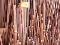 Lot 774 - houten latten - afbeelding 5 van  6