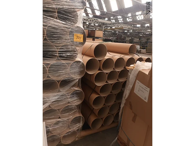Lot 775 - kartonnen buizen. 2 palletten - afbeelding 2 van  3
