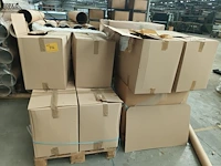 Lot 776 - lot kartonnen rollen - afbeelding 1 van  4