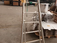 Lot 777 - aluminium ladder - afbeelding 1 van  3