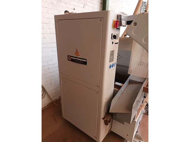 Lot 778 - dubbele verstekzaagmachine fomindustrie - afbeelding 4 van  6